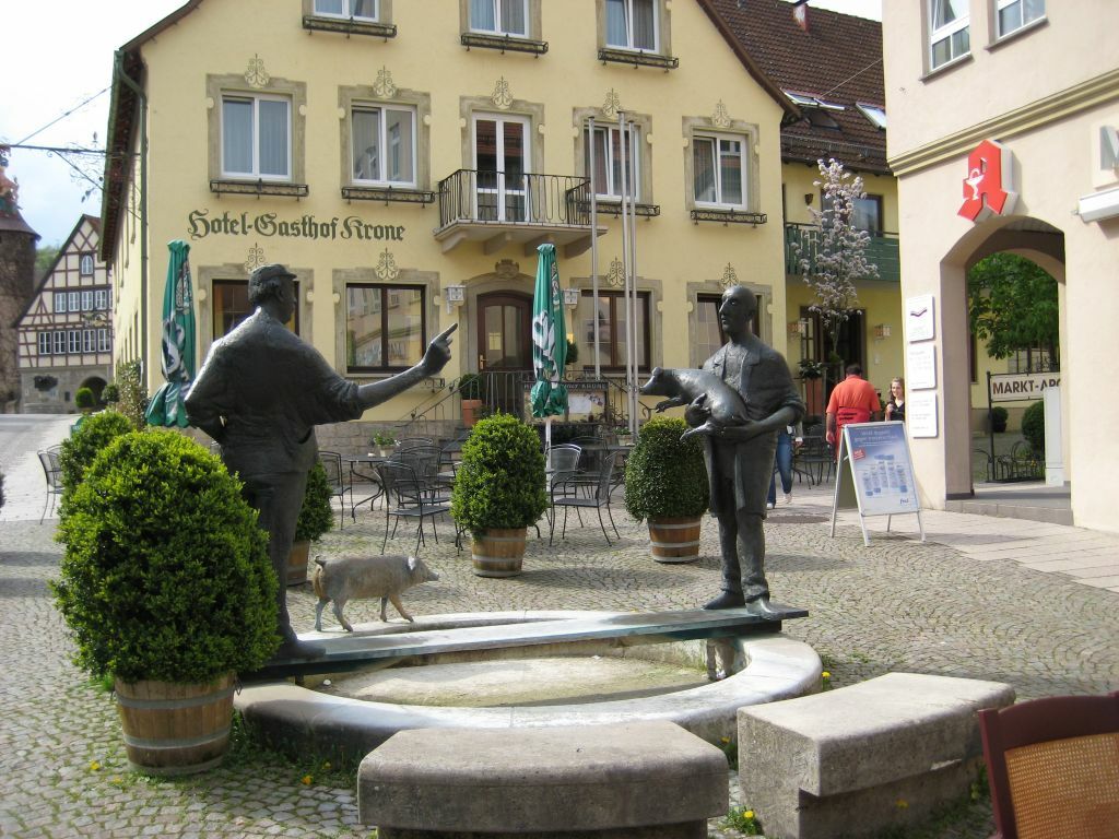 Hotel Gasthof Krone Niederstetten Kültér fotó